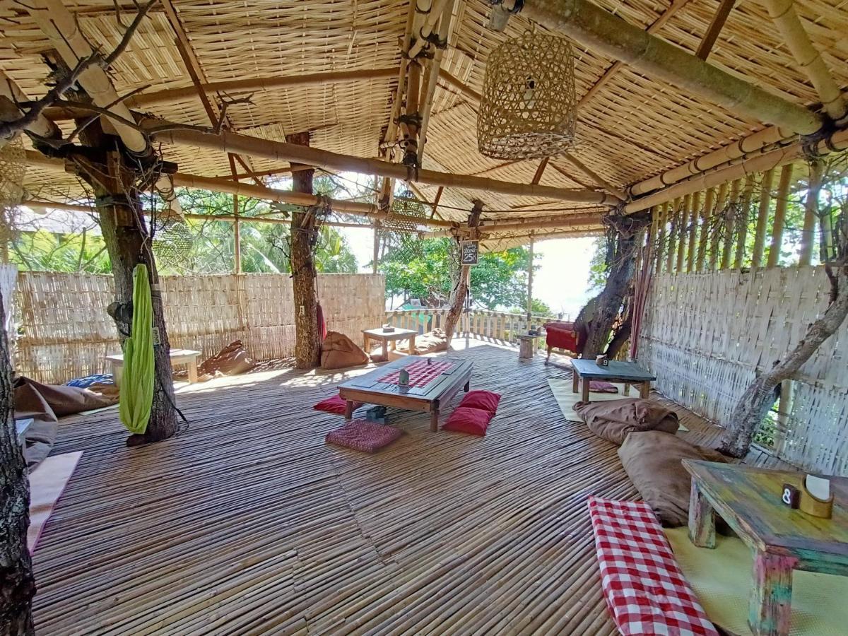 Funky Place Ловина Экстерьер фото